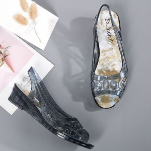 รองเท้าแตะเยลลี่คริสตัลใสหรูหราสําหรับผู้หญิงฤดูร้อนรองเท้าเย็นพร้อมส้นแบนและสไตล์นิ้วเท้าปากปลาสีบริสุทธิ์