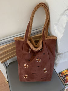 2025 New Suede Bucket Bag Plush Shoulder Tote Bag Fashionable Commuter Bag for Class And School Wear Resistant Casual Bag