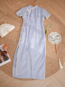 Stunning Unique Young Womens Reformed Qipao Beautiful Floral Patterned Office Appropriate Short Sleeve Midi Length Cheongsam