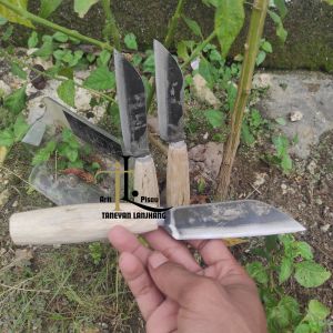 Pisau Kecil Tajam Kuat / Pisau Tajam Super Baja / Pisau Raut Bambu Super Tajam / Pisau Pisau Dapur Madura Baja Asli / Pisau Unik Bambu / Pisau Tajam Pisau Dapur / Pisau Dapur Baja Asli Madura / Pisau Dapur Yg Tajam / Pisau Kecil Baja Asli Murah