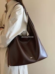 CHIO‘2ND | Drunken Chic Tote Bag