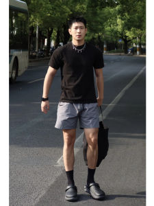 Quần Short Thể Thao Nam Ice Silk Nhanh Khô Mùa Hè Màu Xanh Lam Quần Ba Mảnh Phong Cách Mỹ Quần Dài Đến Đầu Gối