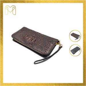 Ví cầm tay dài ví Clutch nam nữ 01 khóa size 22cm da gù cá sấu nguyên con quà tặng cao cấp chính hãng Men Leather M82V61K1G bóp cầm tay dài
