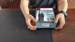 HT Walkie Talkie ht mini jarak jauh walkie talkie walkie talkie ht mini jarak jauh 2 unit