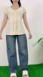 ชุดเซ็ตแฟชั่นสาวตัวเล็ก เสื้อแขนพอง + กางเกงยีนส์ทรงหลวม