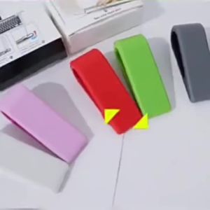 Minimally Designed Laptop Stand Adjustable Stand Creative Desktop Computer Height Stand Heat Dissipation Base Pad Stand
