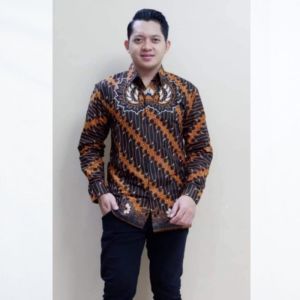 Baju Batik Pria Dewasa Batik Pria Lengan Panjang Pendek Full Furing Batik Wisanggeni Solo Motif Gordo Hitam Coklat