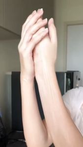 {แท้} Skin Editor สกิน เอดิเตอร์ Booster whitening บูสเตอร์ ไวท์เทนนิ่ง 12X เบอร์รี่ บอดี้ครีม