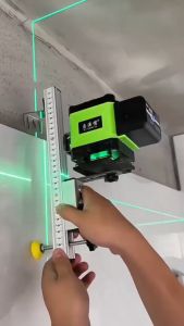 Khung treo máy lazer thê hệ mới kèm thước đo gắn tường tiện lợi