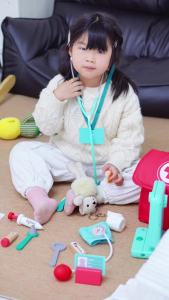 Hape | Educational Pretend Play Doctor Set