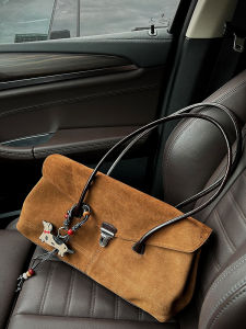 Large Capacity Suede Tote Bag Womens 2025 New Luxury Retro High-End Single Shoulder Handbag British Style Leisure Pure Color