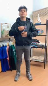 Ashall.sky Zipper Hoodie Boxy Motif Eyes Warna Putih Bahan Tebal Gsm 28