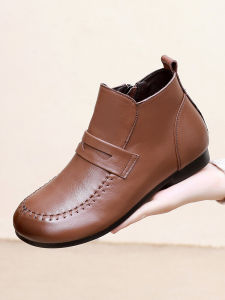 Comfortable Soft Leather Flat Bottom Short Boots Large Size Womens Shoes Mom Shoes Cotton Shoes Women Fleece Lined Flat Bottom Boots