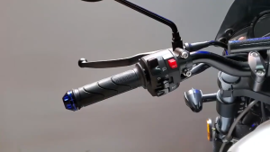 ปลอกแฮนด์ MOXI มอเตอร์ไซค์ Retroยางรถจักรยานยนต์ Handlebar Grips ลื่นรถจักรยานยนต์Handle Gripsมอเตอร์ไซด์Pit Bikeอุปกรณ์เสริม