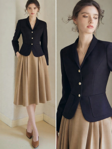 Roey s house | Elegant Commuter Slim Stylish Black Blazer