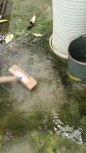 Chổi Sắt Mạ Đồng Tay Cầm Inox Dài 130cm Chà Sân Vườn Vệ Sinh Nơi Rêu Bám Bẩn Kích Thước 20cm 30cm 45cm