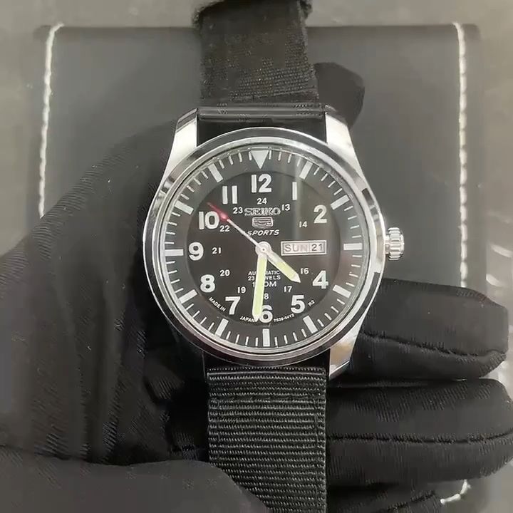 Jam Tangan Seiko Military Nylon Strap Mens watch quartz double