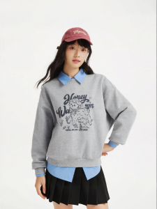 Hotwind | Cute Little Lamb Designed Hoodie Loose Fit Inner Wear