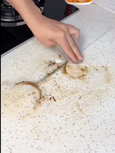 Multi-Purpose Kitchen Coconut Oil Stain Remover – Heavy Oil Cleaner for Kitchen Bathroom & Floor 椰子油强力去污膏 厨房重油污清洁剂 浴室地板三效合一清洁膏