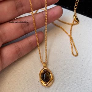 CAFFTI | Vintage French Style Tigers Eye Gold Earrings