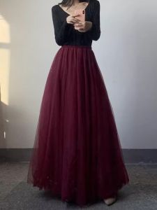 Elegant Wine Red Mesh Half-Skirt Fairy Gown Mid-Length Puffy Skirts High Waist A-Line Silhouette for Women in Their 30s