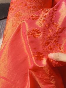 Vải Tafta Dệt Hai Đầu Nhũ Ánh Kim Xà Cừ Hàng Ngoại Khổ 1m5