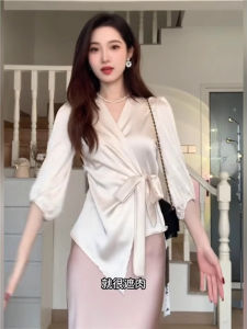 Áo Sơ Mi Satin Cổ Chữ V Thanh Lịch Cho Nữ Mùa Hè 2025 Áo Sơ Mi Dài Tay Thường Ngày Có Thắt Lưng Không Có Túi