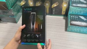 VGR V-033 Professional Slim Quiet Electric Hair Clipper Beard Shaver Trimmer Set Adjustable Blade Mens Hair Shaver Razor