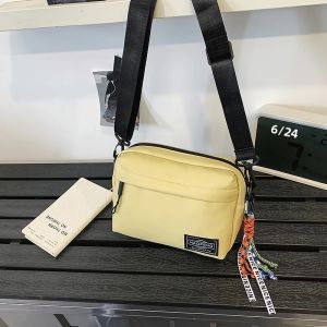 Túi Đeo Chéo Bằng Vải Canvas Thêu Nữ Đa Chức Năng Túi Đeo Vai Thể Thao Nhỏ Thông Thường Nhẹ Có Túi Đựng Điện Thoại Di Động