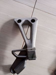 pedal pijakan kaki step belakang Honda Revo absolute Blade ramping Revo fit sebelah kanan barang second harga y lumayan murah