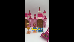 Travel Holiday Doll Playset Expandable Castle with Fashion Dolls and Dress Up Accessories