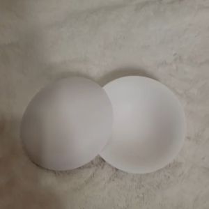 Mút ngực tròn mỏng ( cặp 2 cái) màu trắng hàng sịn đẹp đứng phom. sỉ ib giá rẻ
