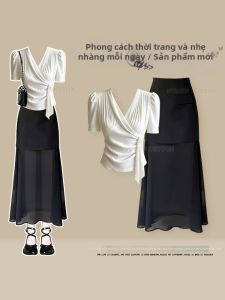 NUMEN BUTTON | Oversized Stylish V-Neck Waist-Shaping Outfit