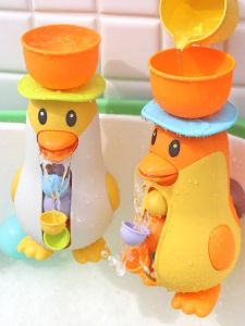Baby Bath Toy Yellow Duck Rotating Water Wheel Spraying Water Childrens Water Play Gods Male Female Kids Swimming Pool Toys