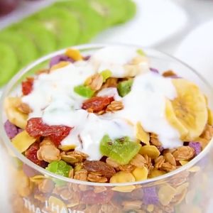 【Buy 1 Take 1】500g1 Oatmeal with fruits and nuts diet cereal mix fruit oatmeal cereals for breakfast instant breakfast cereal instant oatmeal oats for weight loss