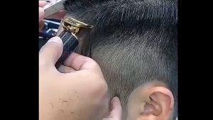 ปัตตาเลี่ยนรุ่นใหม่ล่าสุด ปัตตาเลี่ยนตัดผมไร้สาย ตัดทรงวินเทจได้ ปัตตาเลี่ยนลายพระ ปัตตาเลี่ยนลายมังกร ตัดแต่งทรงผม  โกนหนวดได้