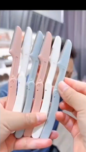 1set Plastic eyebrow foldable trimmer fashion razor with sponge