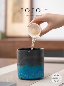 Creative Fashionable Black Ceramic Ashtray with Lid Trendsetting JOJOS L. PD.Network Casual Living Ceramic Ashtray