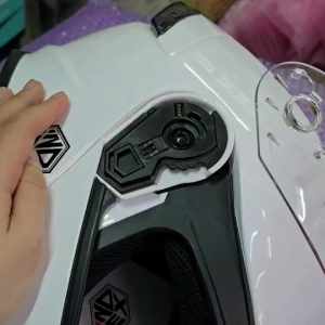 อะไหล่ ชิว กระจก แผ่นหน้าหมวกกันน็อค INDEX รุ่น ENZO 2024 (ยกคาง) ของแท้ เฉพาะตรงรุ่นเท่านั้น