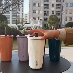 [ANM TRADING] TYESO Tumbler High Quality With Straw Termos Botol Minum Premium Vacuum Insulated 600 ml