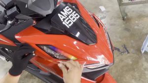HONDA VARIO 160 -STICKER TINTED LAMPU SIGNAL DEPAN