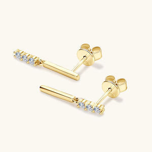 925 Silver Moissanite Earrings Simple Shiny Fashion Jewelry Earrings Suitable for Valentines Day Party Wedding Daily Wear
