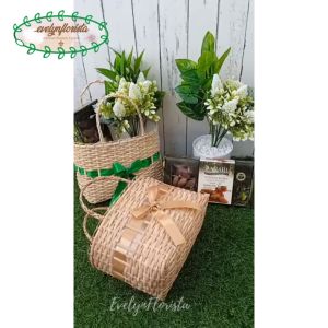 Hampers Lebaran Hampers Buah Kurma Bingkisan Hari Raya Bunga Plastik Artificial Hiasan Meja Aesthetic