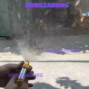 Vòi Xịt Nước Rửa Xe Tưởi Cây Tăng Áp. Có Thể Điều Chính Ở Nhiều Chể Độ Phun Nước Dùng Cho Rửa Xe Tưởi Cây Vệ Sinh Sân Vườn