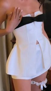 LSOUL - Asra Set ชุดเซ็ตแกาะอกประดับโบว์ + กระโปรงสั้นสีขาว