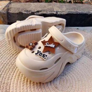 Womens Poop Hole Shoes New Arrival Best Selling Height Increasing Summer Non-Slip Muffin Cartoon Thick Sole Stylish Beach Closed-Toe Slippers