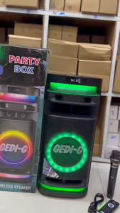 ลำโพงบลูทูธ GD-9005 ดอก8นิ้ว ฟรีไมค์ลอย+รีโมท เสียบไมค์สายเพิ่มได้ รองรับAUX TF USB ทรงสวย เบสแน่น ลำโพงกลางแจ้ง