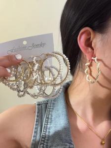 10 Pairs Korean Imitation Pearl Hoop Earrings Fashion Bead Round Earrings For Womens Elegant Wedding Party Jewelry Set