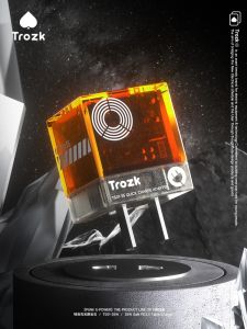 Trozk Fast Charging Foldable Adapter Transparent Storage for  Android Nitrogen Aluminum Phone Charger Head Portable