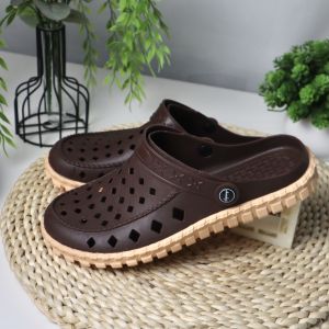 Upgraded Mens Latex Breathable Slippers Anti-Slip Comfortable Casual Wear Non-Slip Hole Hole Shoes Summer Season Footwear